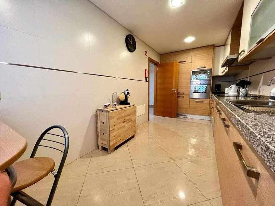 Mar E Sol By T3 Wifi E Estacionamento Apartment Quarteira Exterior photo