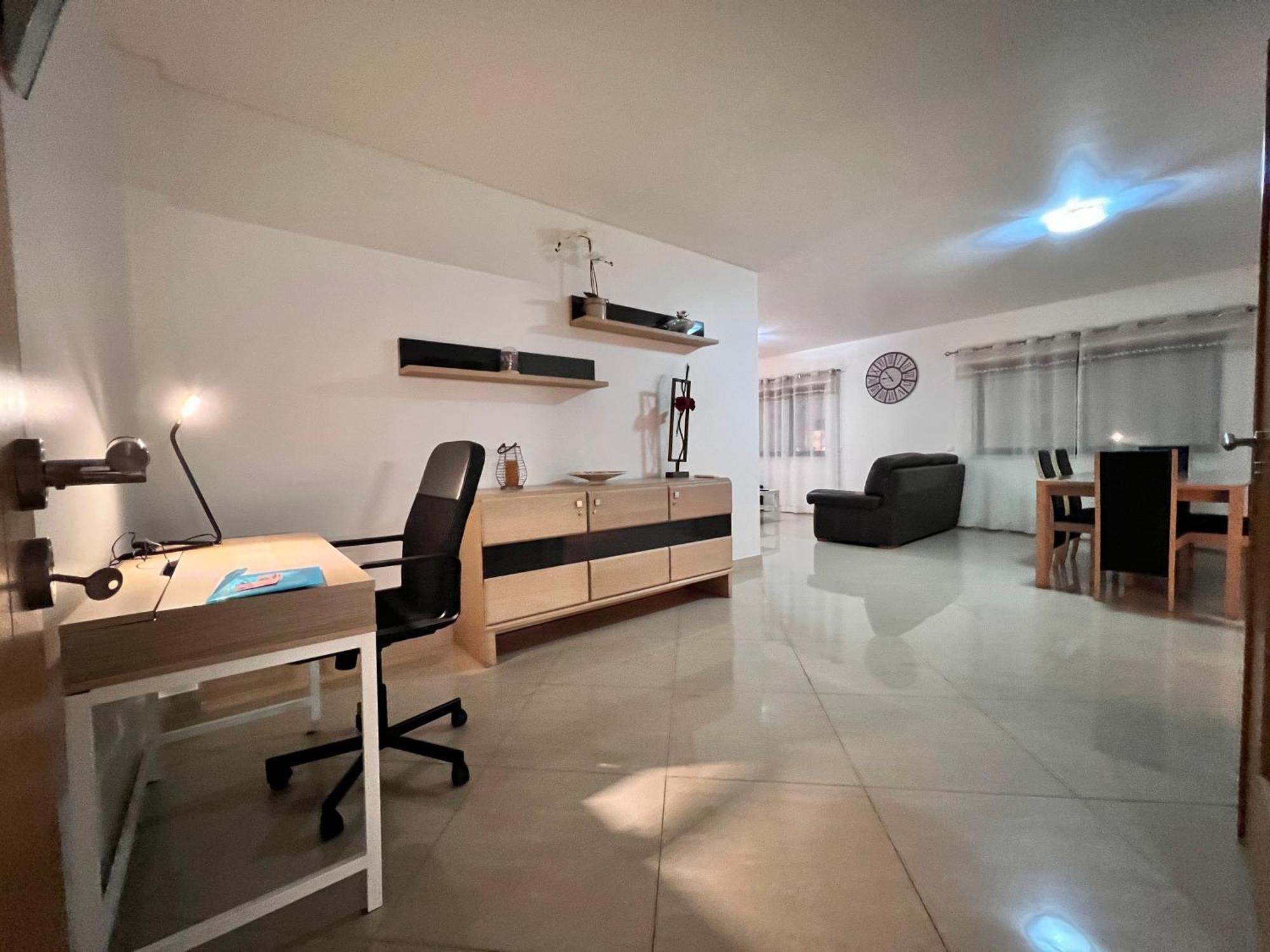 Mar E Sol By T3 Wifi E Estacionamento Apartment Quarteira Exterior photo